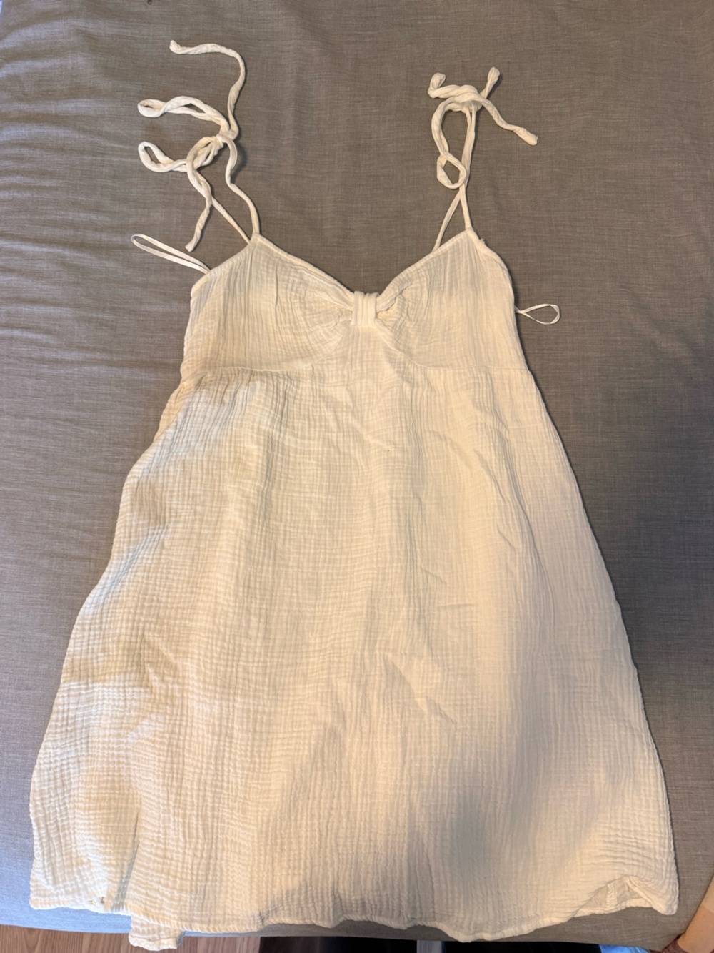 SHEIN White Gauze Tie-Strap Sundress